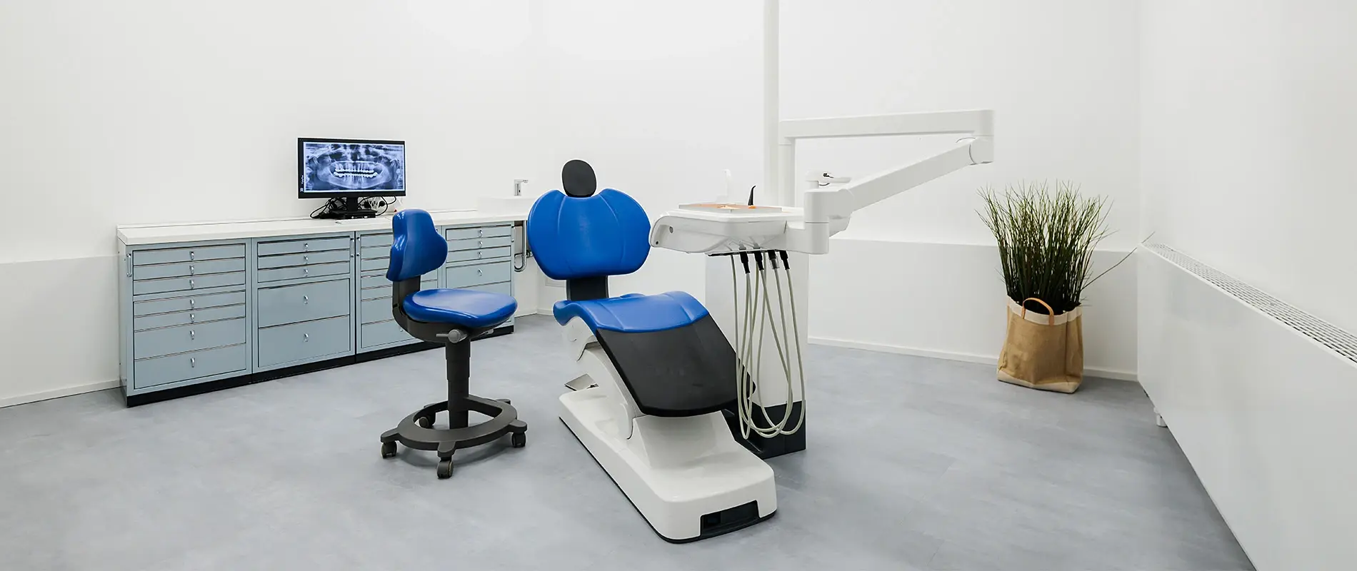 Behandlungszimmer der Zahnarztpraxis am Vorstadtplatz